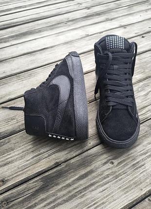Nike. nike blazer. кросівки найк. високі кросівки. кросівки 39 розмір. кросівки. замшеві кросівки.