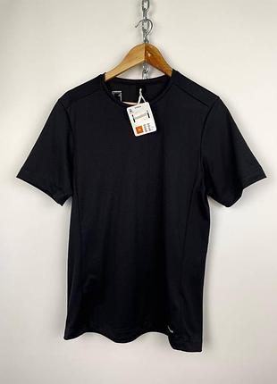 Нова чоловіча спортивна футболка decathlon run dry