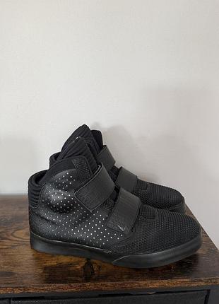 Кросівки nike flystepper (оригінал). розмір 45, довжина устілки — 29 см.