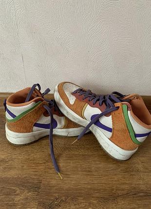 Оригінальне взуття nike