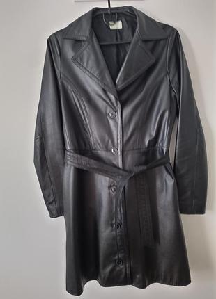 Кожаный плащ
