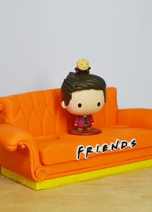 Диван для фігурок friends mc’donalds друзі уцінка