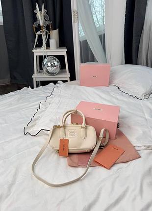 Сумка жіноча трендова шкіряна 10