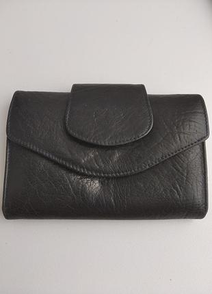 Кошелек кожаный "genuine leather".