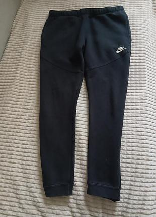 Спортивные штаны nike p.l