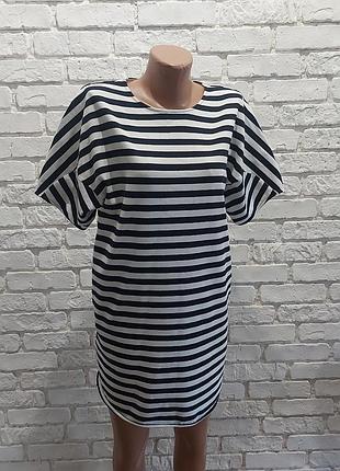 Плаття від бренду cos