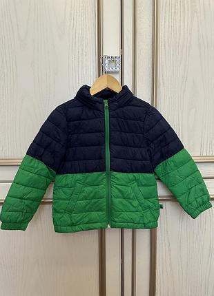 Весняна куртка 110р, 4-5р benetton
