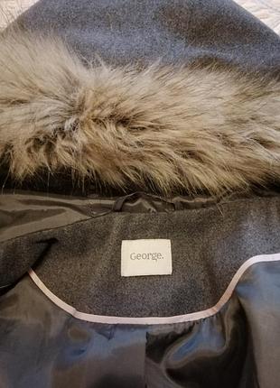 Пальто с капюшоном