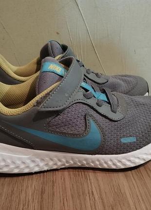 Кросівки nike