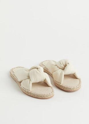 H&m шльопанці з вузлом