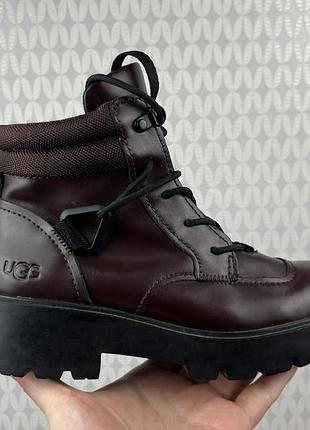Черевики ugg w tioga hiker шкіряні жіночі осінні весняні ботінки взуття бордові напівчеревики з каблуком на тракторній підошві