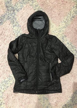 Утеплена куртка decathlon forclaz mt100.