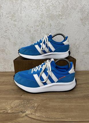 Кросівки adidas