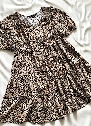 Вільна ярусна сукня в леопардовий принт