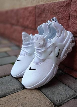 Nike react presto белые с черным
