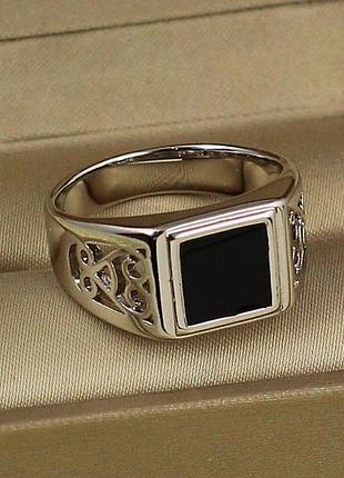 Печатка xuping jewelry 19,20,21,22,23,24 черный квадрат с завитками по бокам серебристая love-shopping