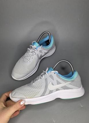 Кросівки nike revolution  4