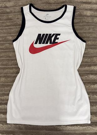 Біла майка nike