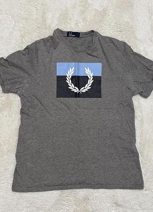 Чоловіча футболка fred perry