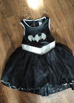 Платье бэтмен