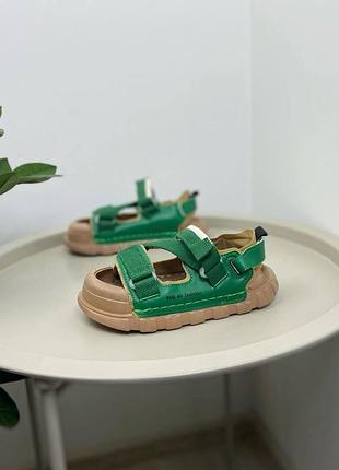 Детские босоножки зеленый 835 32