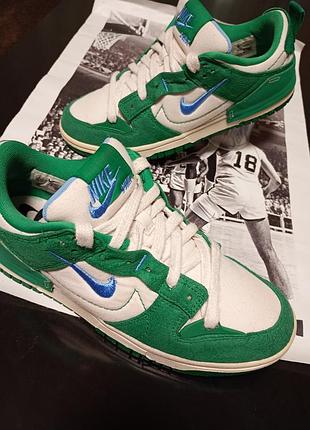 Подростковые кроссовки весна лето nike dunk low disrupt 2
«malachite» (dh4402-001), размер 39, длина стельки 25 см, производитель индонезия оригинал