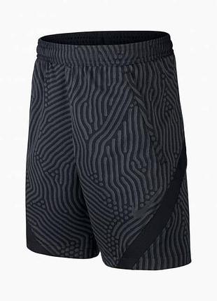 Шорты спорт nike мальчик 8-10 лет