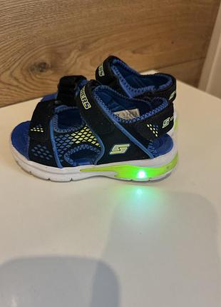 Сандалі skechers 25 р
