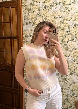 Жилетка жіноча у ідеальному стані