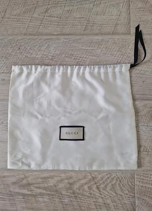 Пильовик gucci 36×29 см