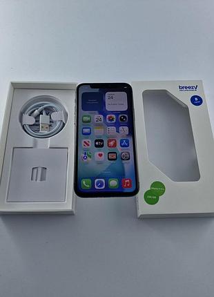 Iphone 14 256gb starlight,model a2882 (grade c) 2