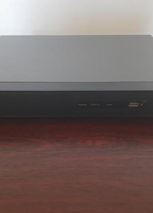 Видеорегистратор hikvision 4-канальний 720p dvr з hdd на 1tb