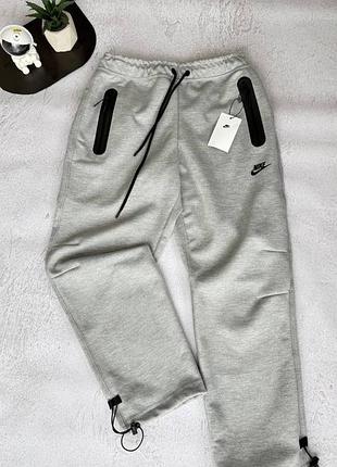 Штани  nike tech fleece