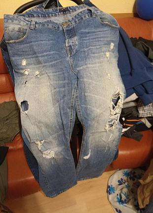 Продам мужские летние джинсы