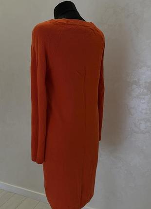 Яскрава сукня 3