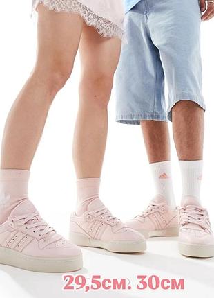 Розовые кожаные кроссовки adidas 45р, 46р, унисекс