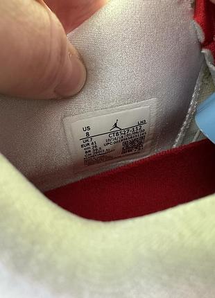 Jordan 4 retro metallic red 7