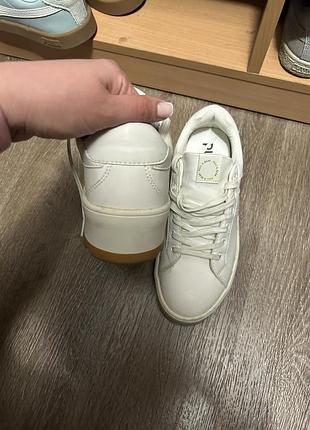 Білі кеди pull&bear 4
