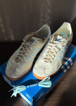 Кросівки adidas originals state series ak. розмір 42. стан хороший, взувались пару раз, трішки не підійшов розмір
