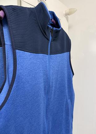 Флісова зручна жилетка від under armour