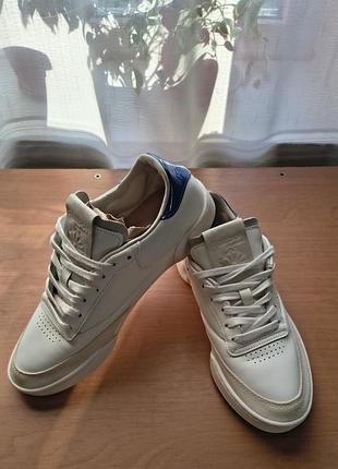Женские кожаные кеды кроссовки reebok