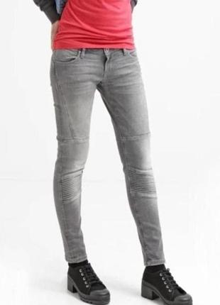 Брендовые женские джинсы размер s бренда guess