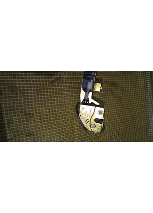 Замок задней ляды 7l0.827.506 porsche cayenne