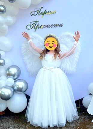 Неймовірна сукня на перше причастя