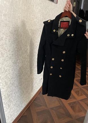 Продам жіноче пальто весняне