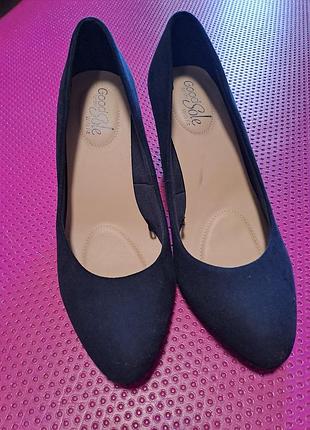 Замшевые туфли good sole