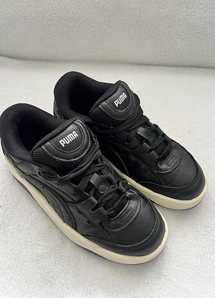 Кроссовки фирмы puma 39 размера по стельке 25 см.