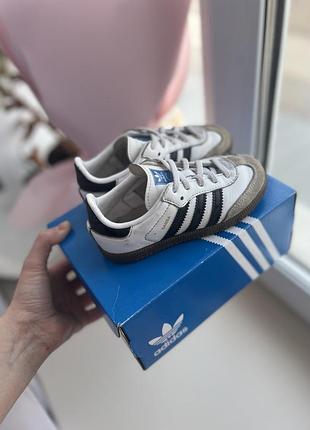 Кросівки дитячі adidas