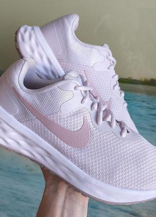 Кроссовки nike,39 г, индонезия