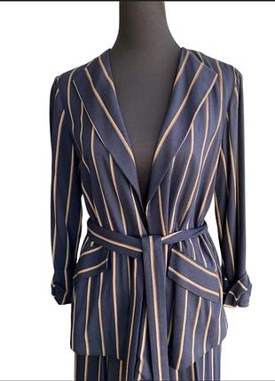 Костюм massimo dutti 36